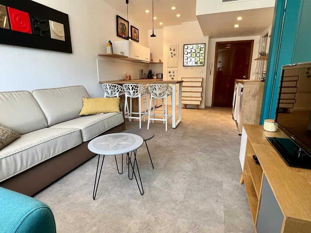 Bd Grosso Apt 4 Prs, 300M Plage, Clim, Parking Nice